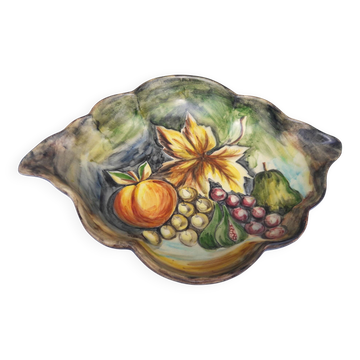 Ceramic fruit dish or bowl