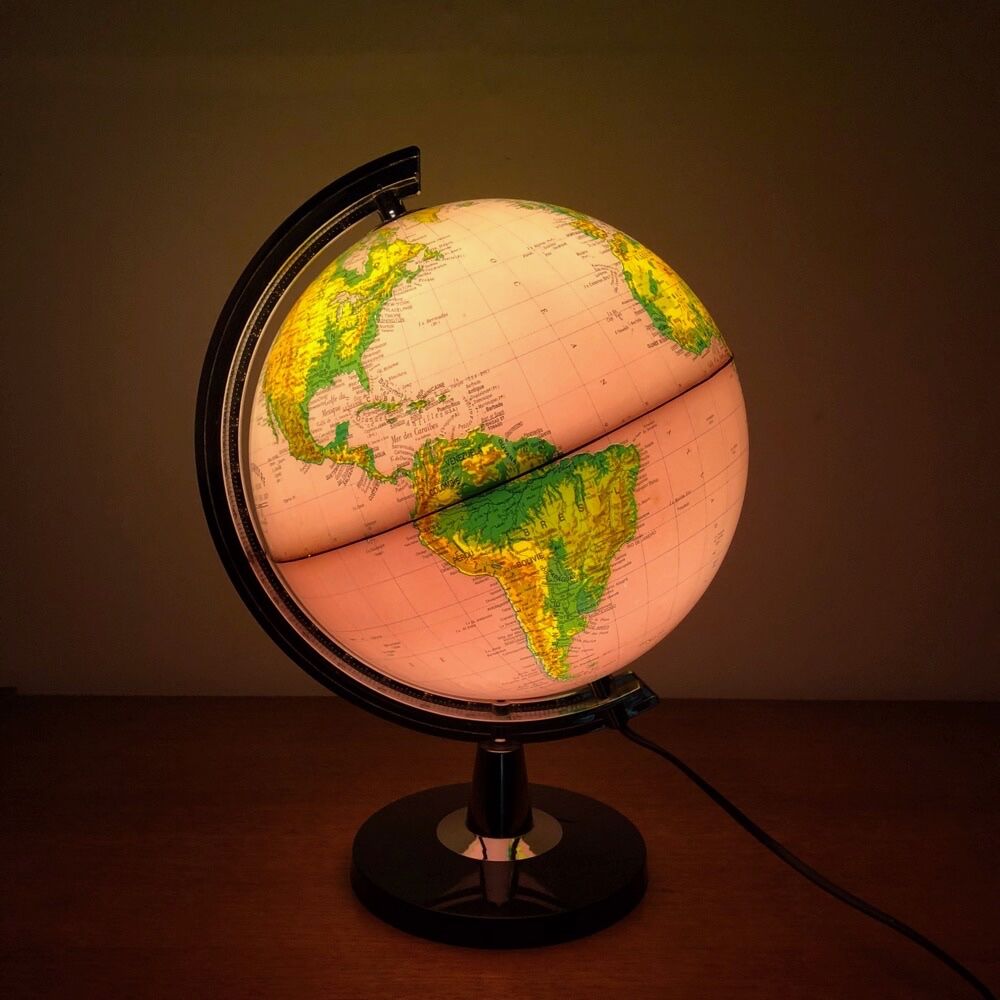 Bright globe vintage red background