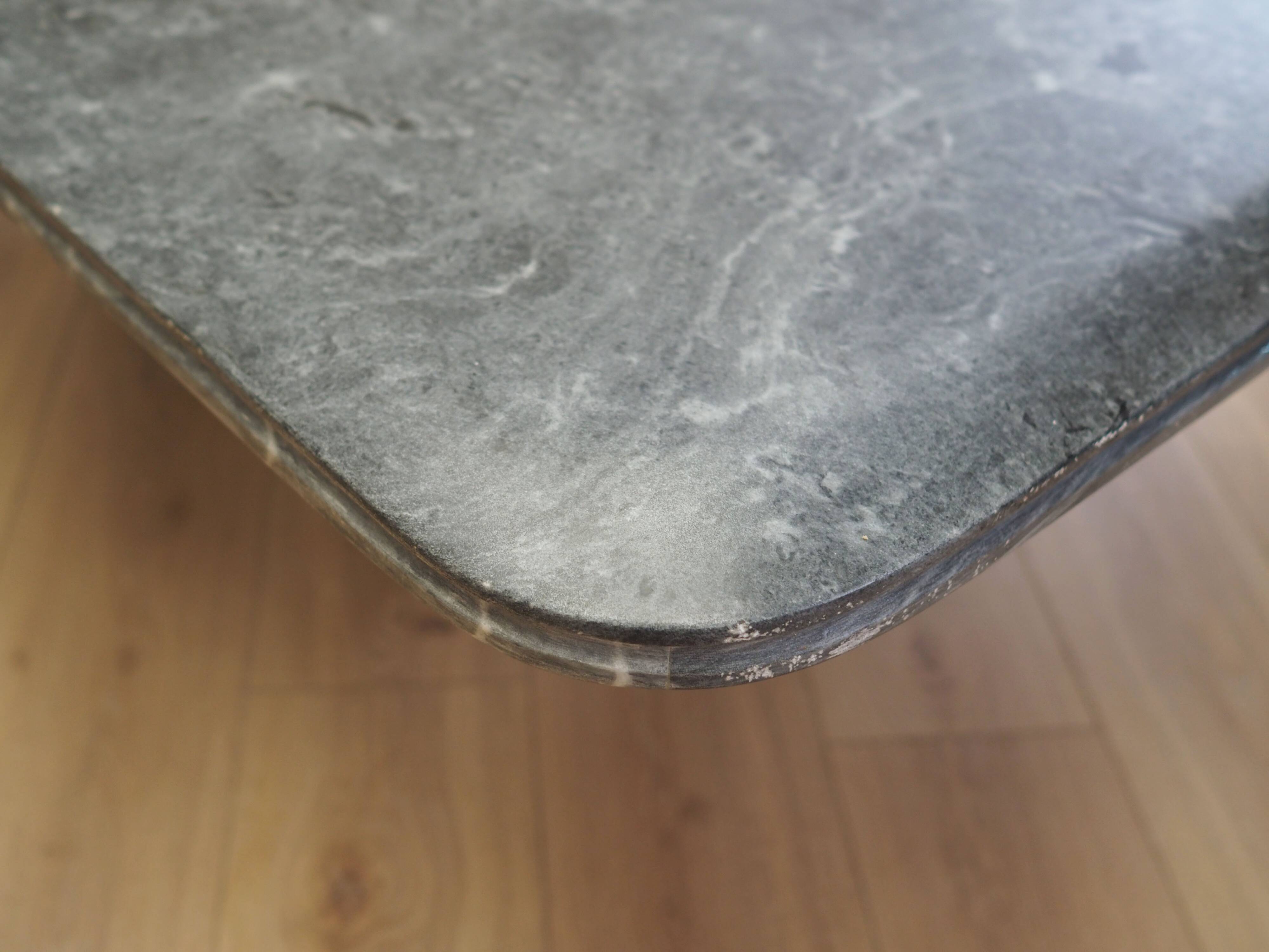 Coffee table, Italian design, 1980s, production: Italy