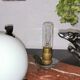 Lampe art déco marbre globe opaline et lévriers en régule, 1930
