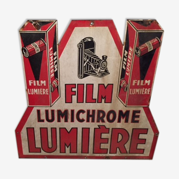 Lumichrome film enamelled plate