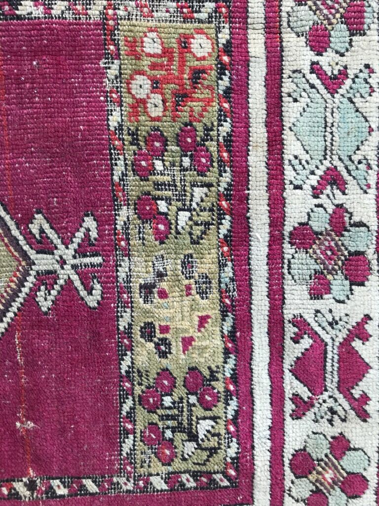 Turkish rug handmade 96 x 129 cm