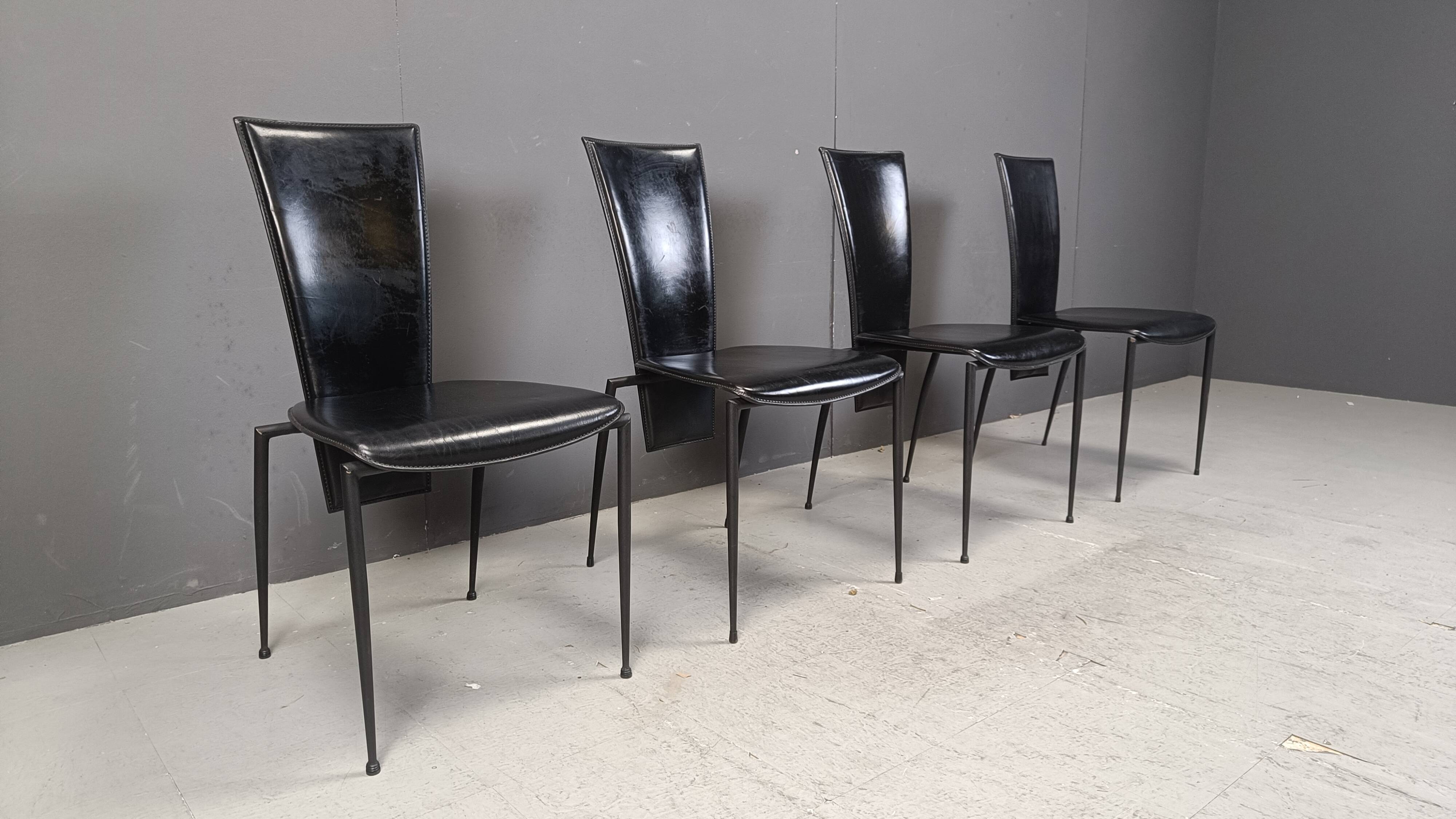Set of 4 post modern dining chairs by Arper Italy, 1980s