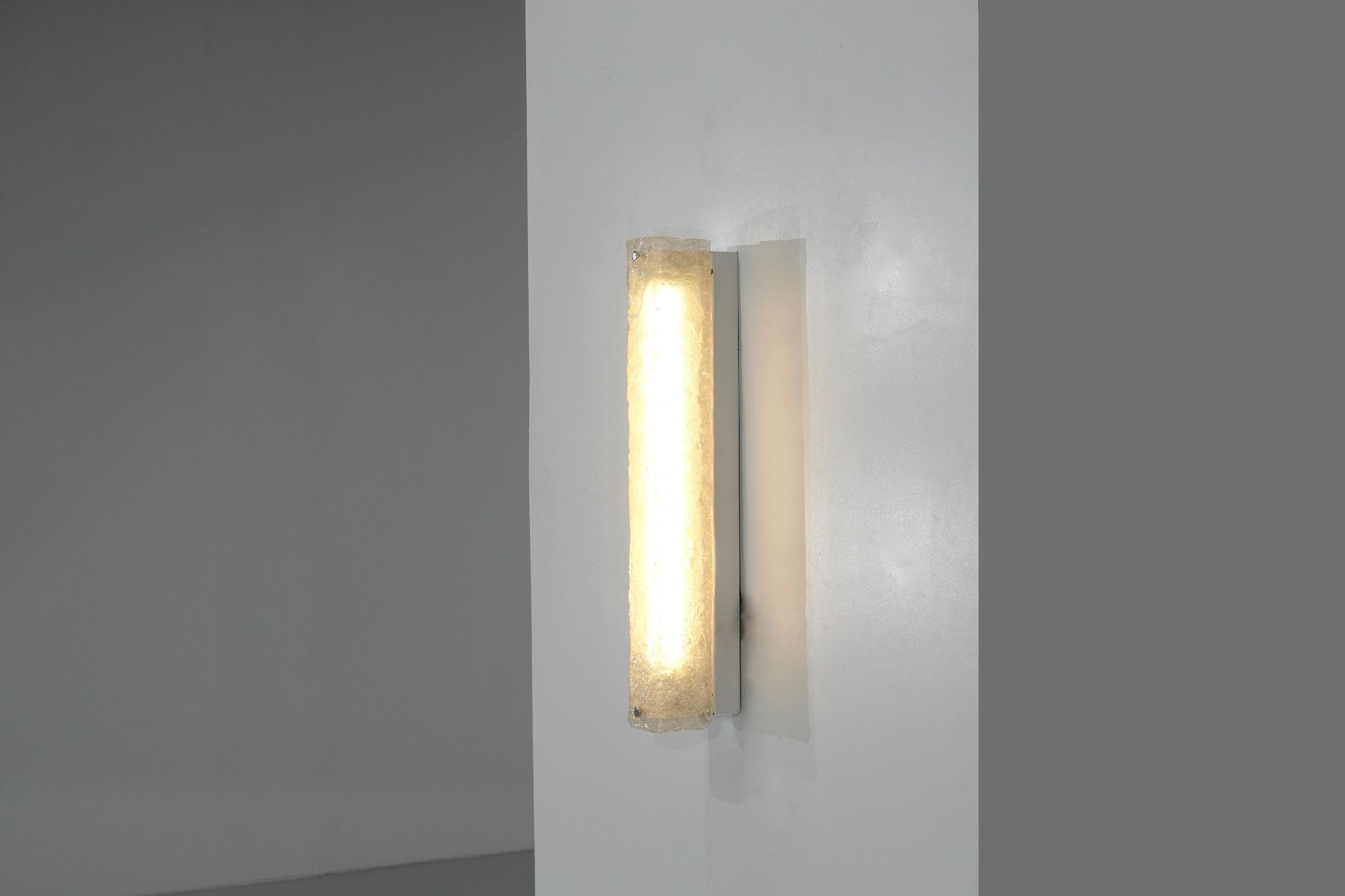 Large wall lamp in Murano glass, Italy, 1970s.