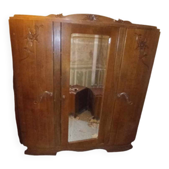 1950s floral style solid wood wardrobe