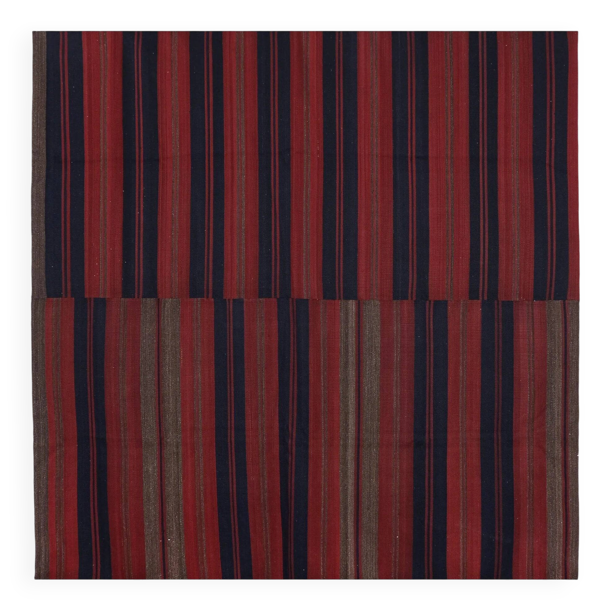 Vintage Turkish kilim, handwoven, 269x269 cm.