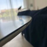 Knoll round table