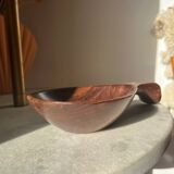 Jean Gillon. Bol à poignée en palissandre