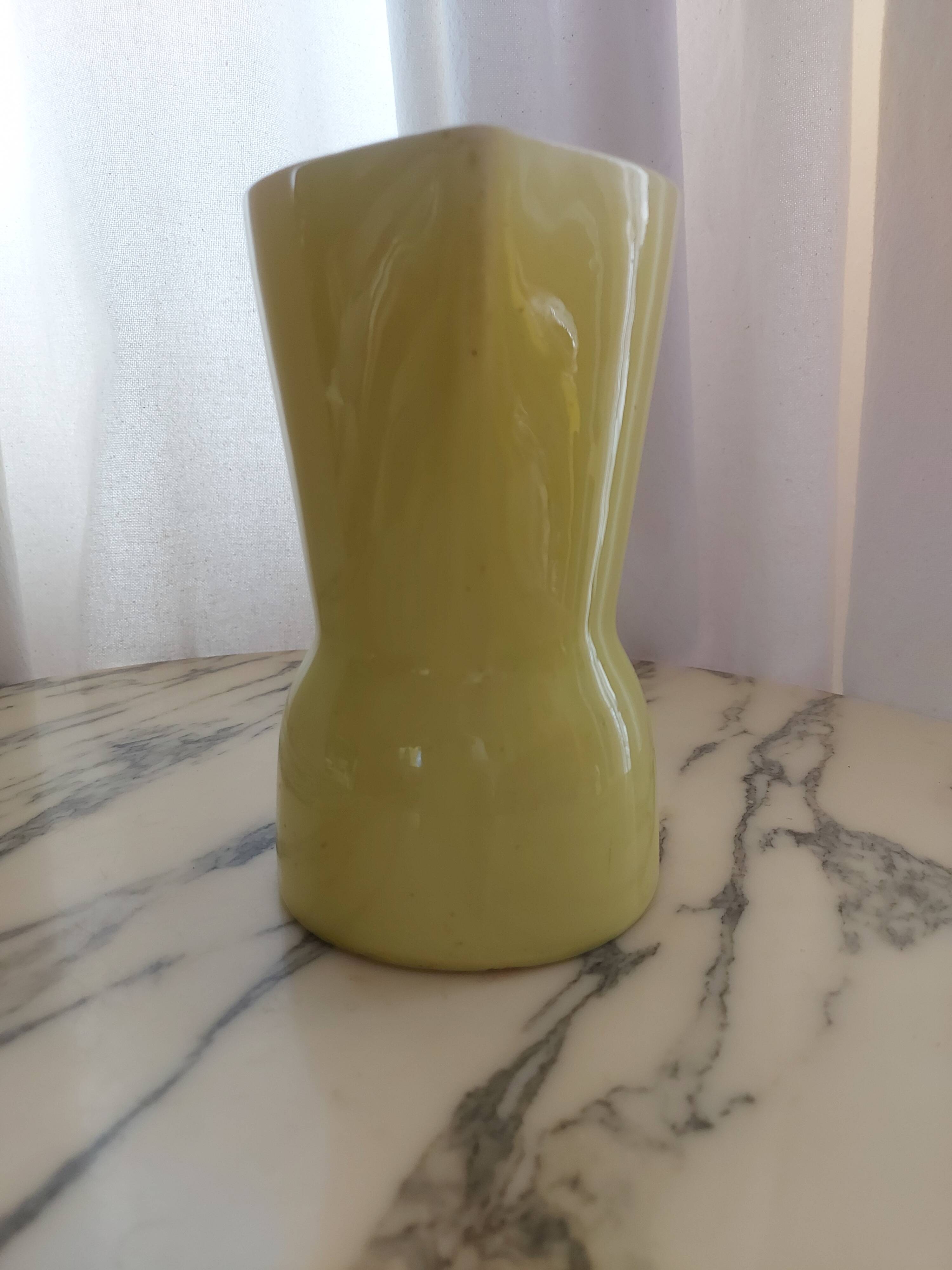 Yellow vase in Saint Clement ceramic