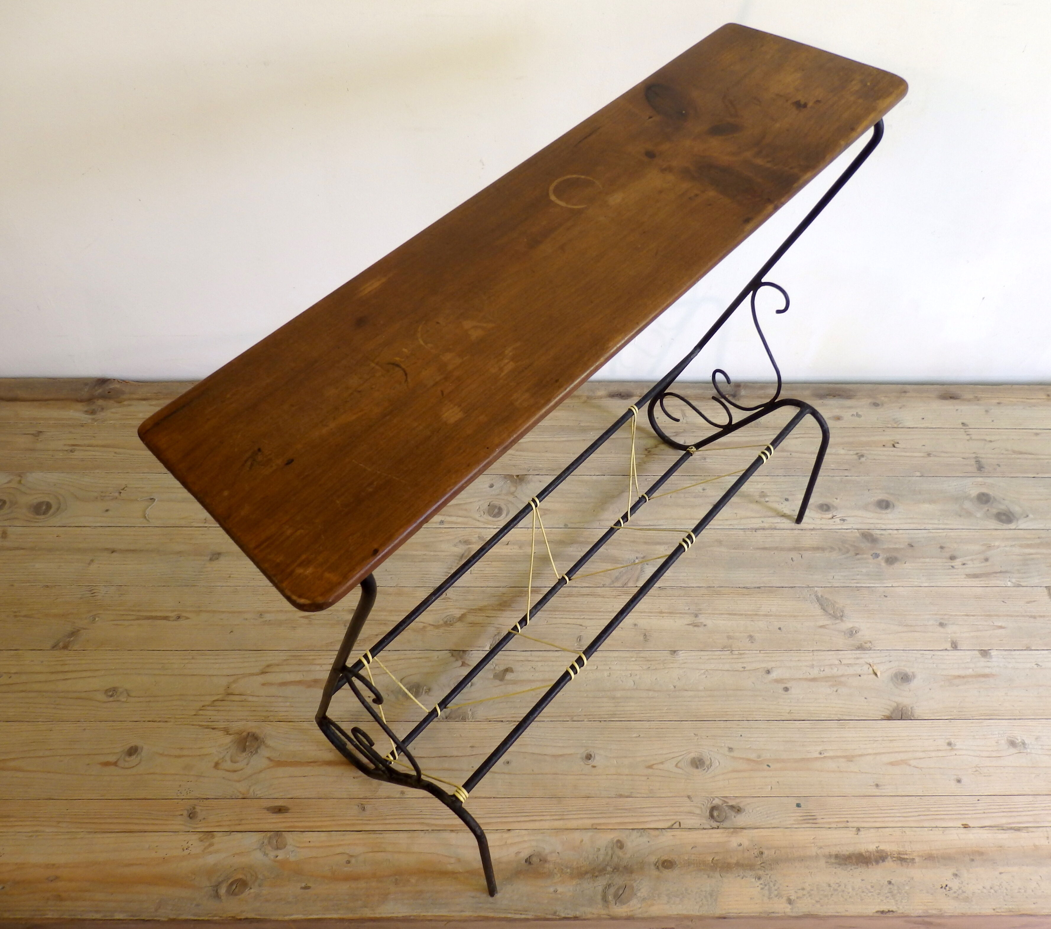 Magazine rack Scoubidou