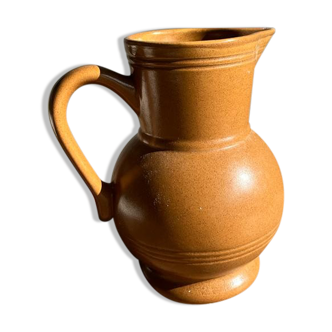 Sandstone pitcher Emile Henry