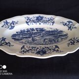 Set of a gravy boat and 2 Sarreguemines ceramic ravines, Derby model
