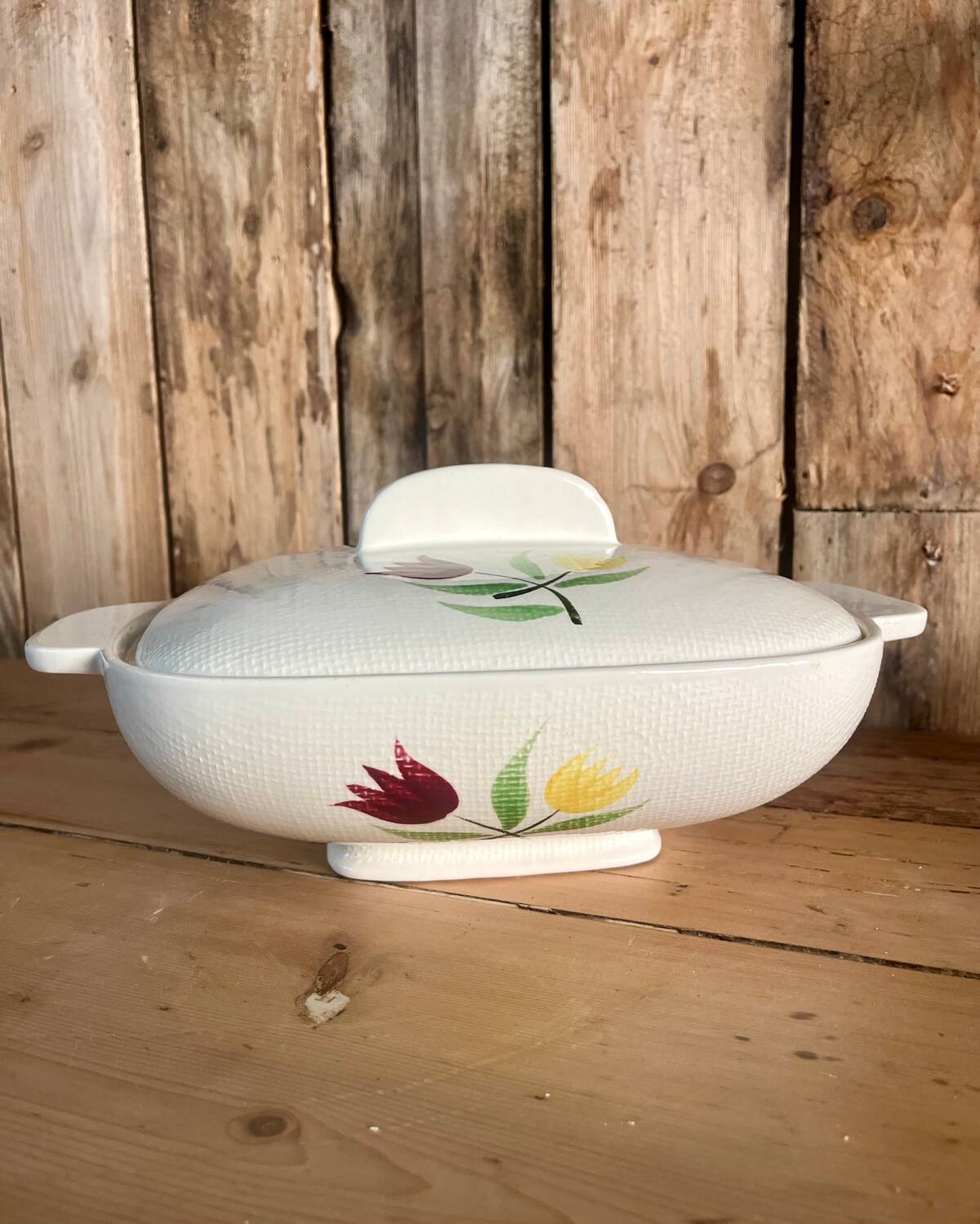 Salins Crocus soup tureen, sauce boat and serving dishes set