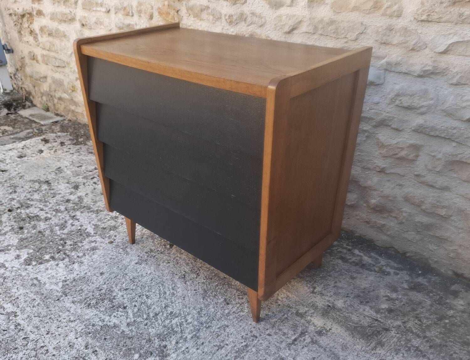 Vintage chest of drawers