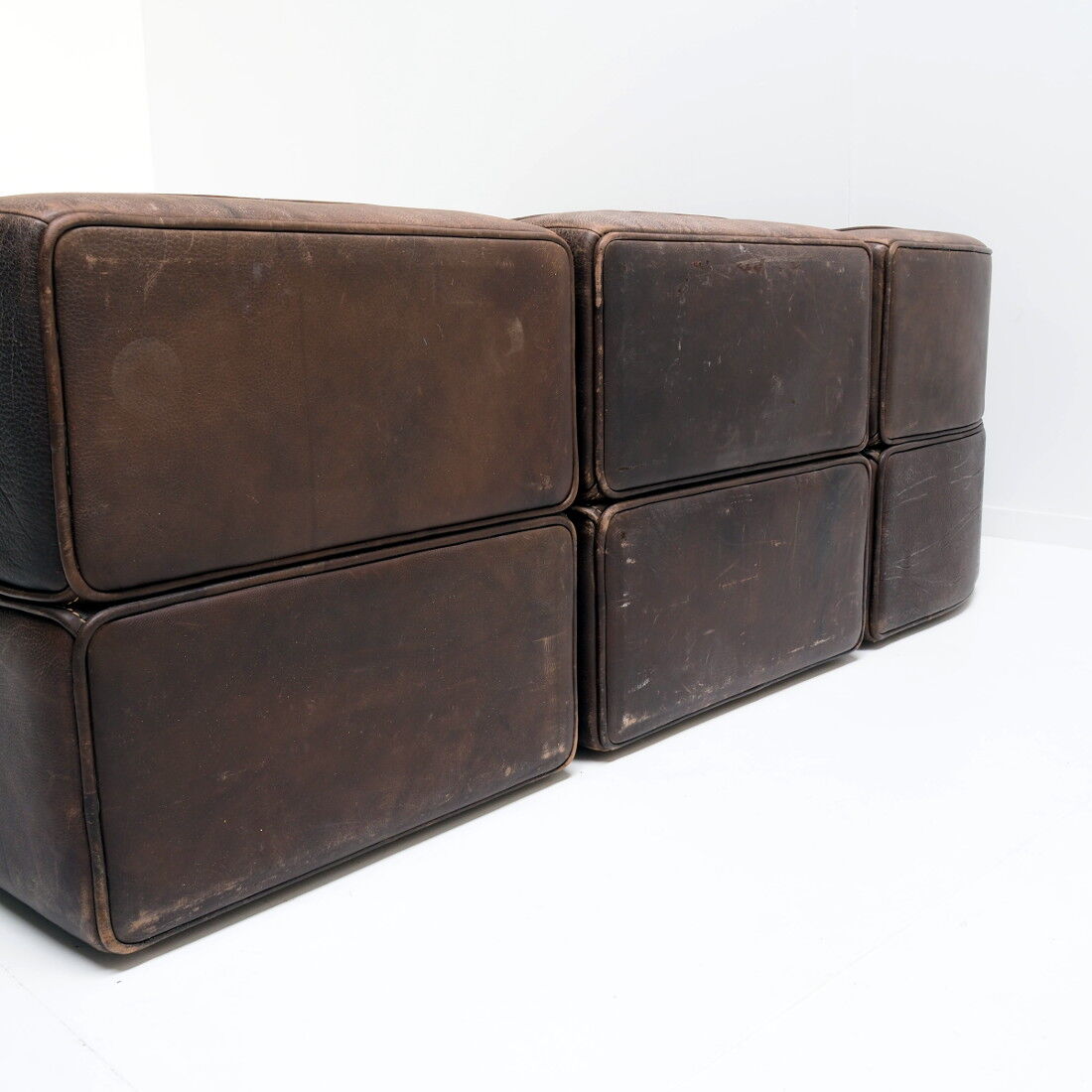 Vintage model DS-15 De Sede sofa