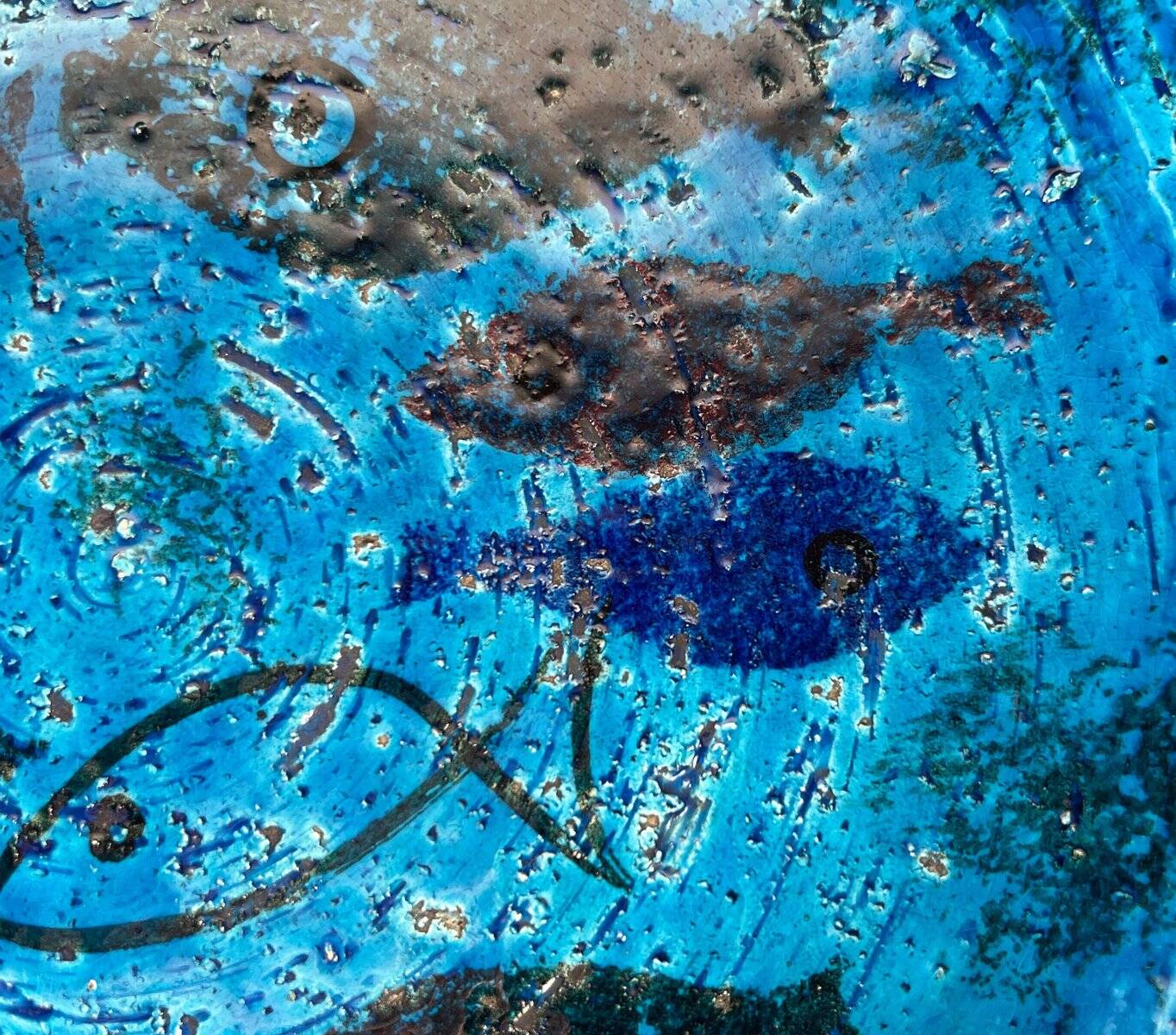 Bowl in the shape of a fish, modern fish from the mid-century by Aldo Londi for Bitossi, Italy, 1960s.