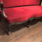 Salon Napoleon III 19 eme canapé 3 places et 4 chaises parfait etat bois noirci tissu rouge