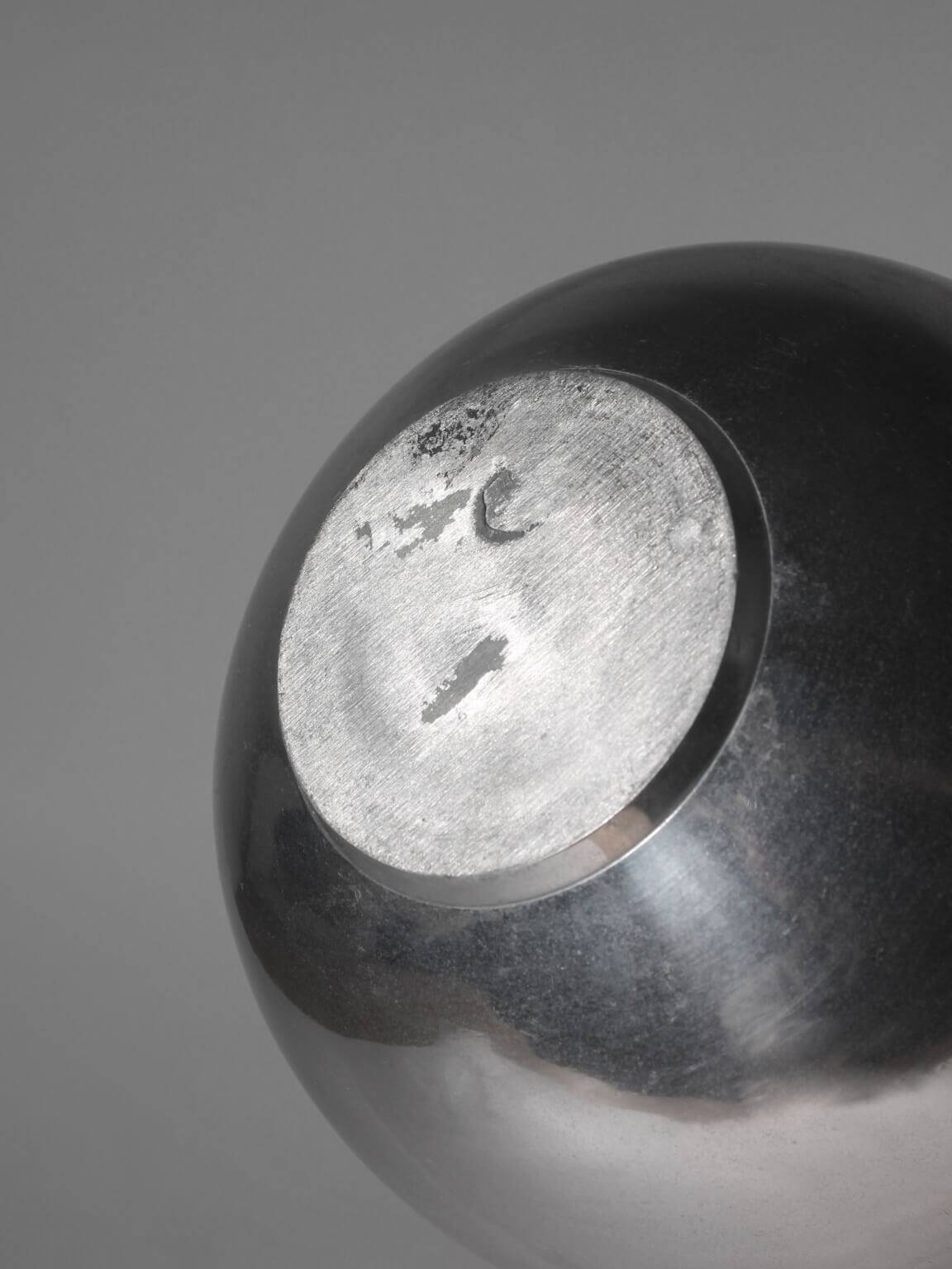 Vase bulbe en aluminium poli, moyen