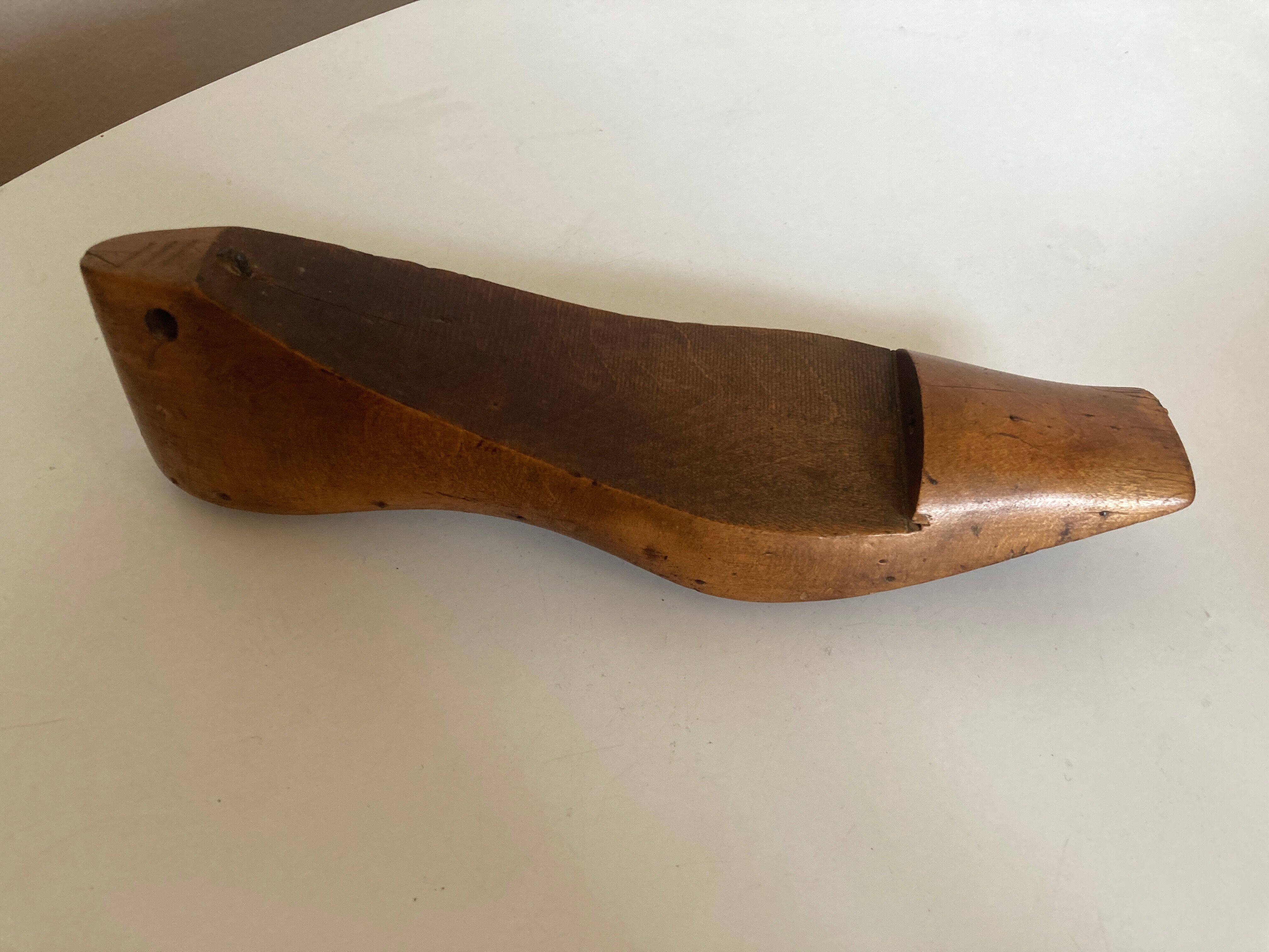 Belle Vivier 1960 ballerina workshop shoe mold