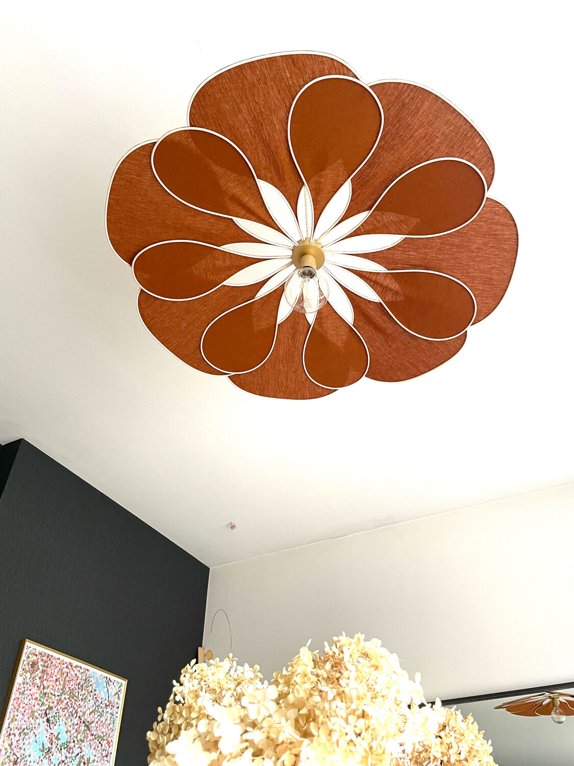 Suspension florale lin et rotin
