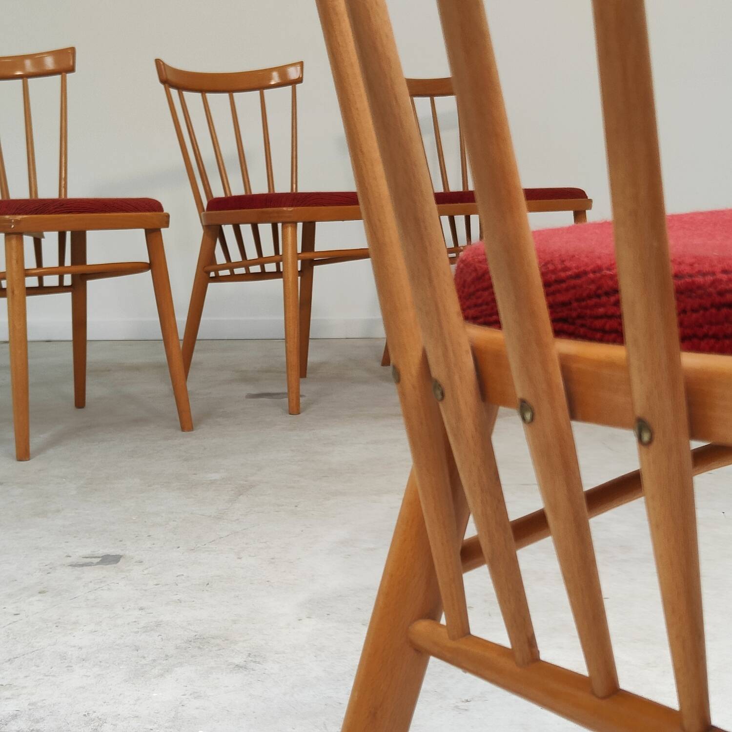 Set of 4 chairs by Antonin Suman for Tatra Nabytok Pravenec Year 60