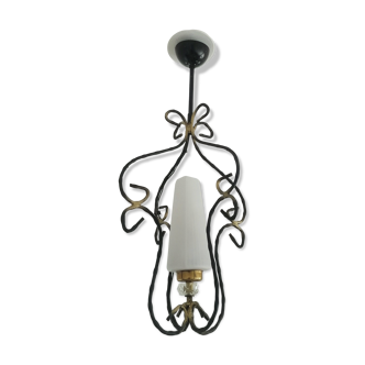 Lustre cage - fer forgé - diffuseur opaline blanche - années 50