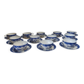 Magnificent 12-Piece Porcelain Cup and Saucer Set