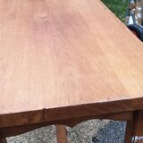 Farm table