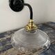 Applique vintage en verre ciselé électrifiée à neuf