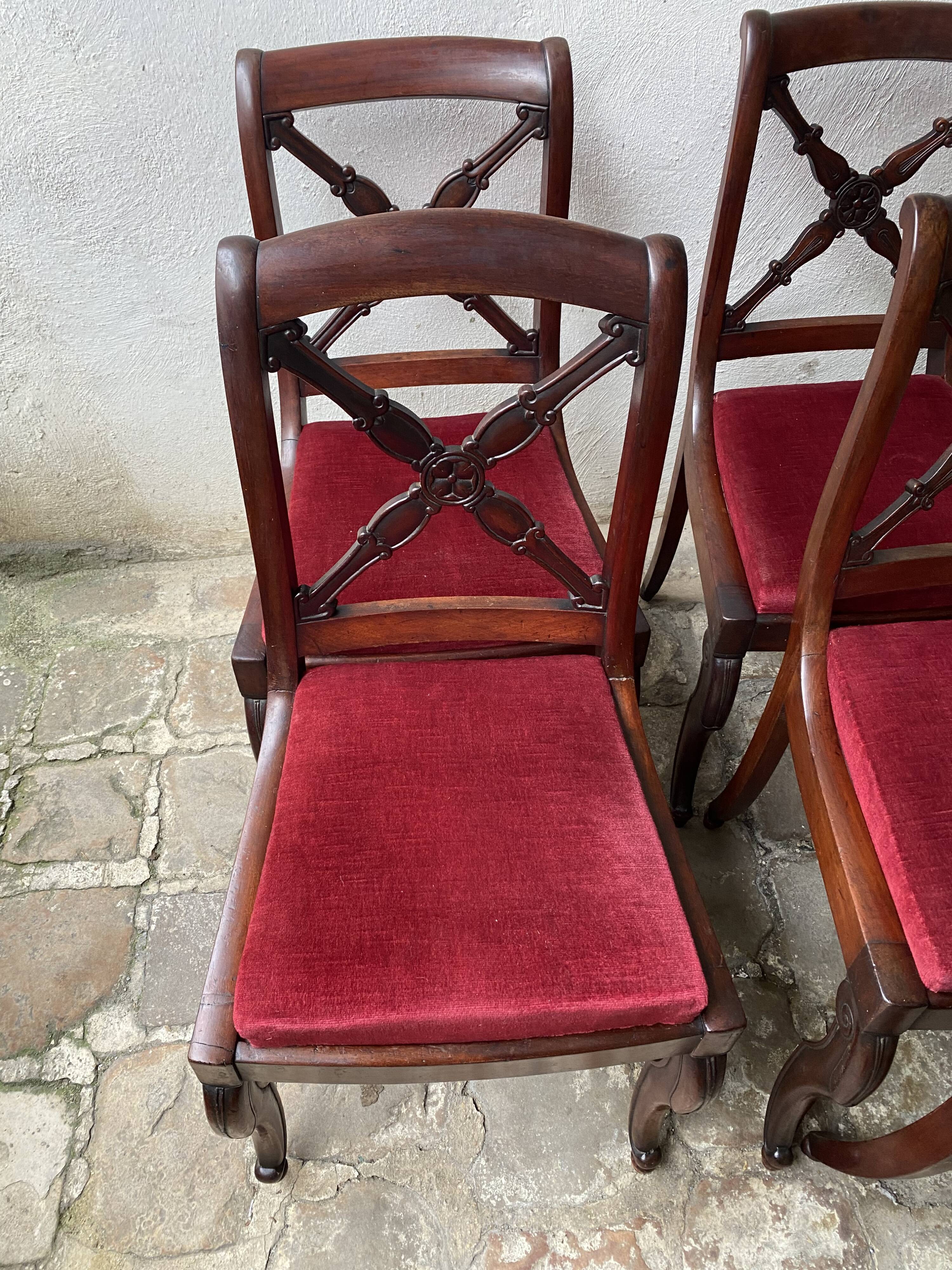 Set of 6 mahogany chairs from the early 19th century