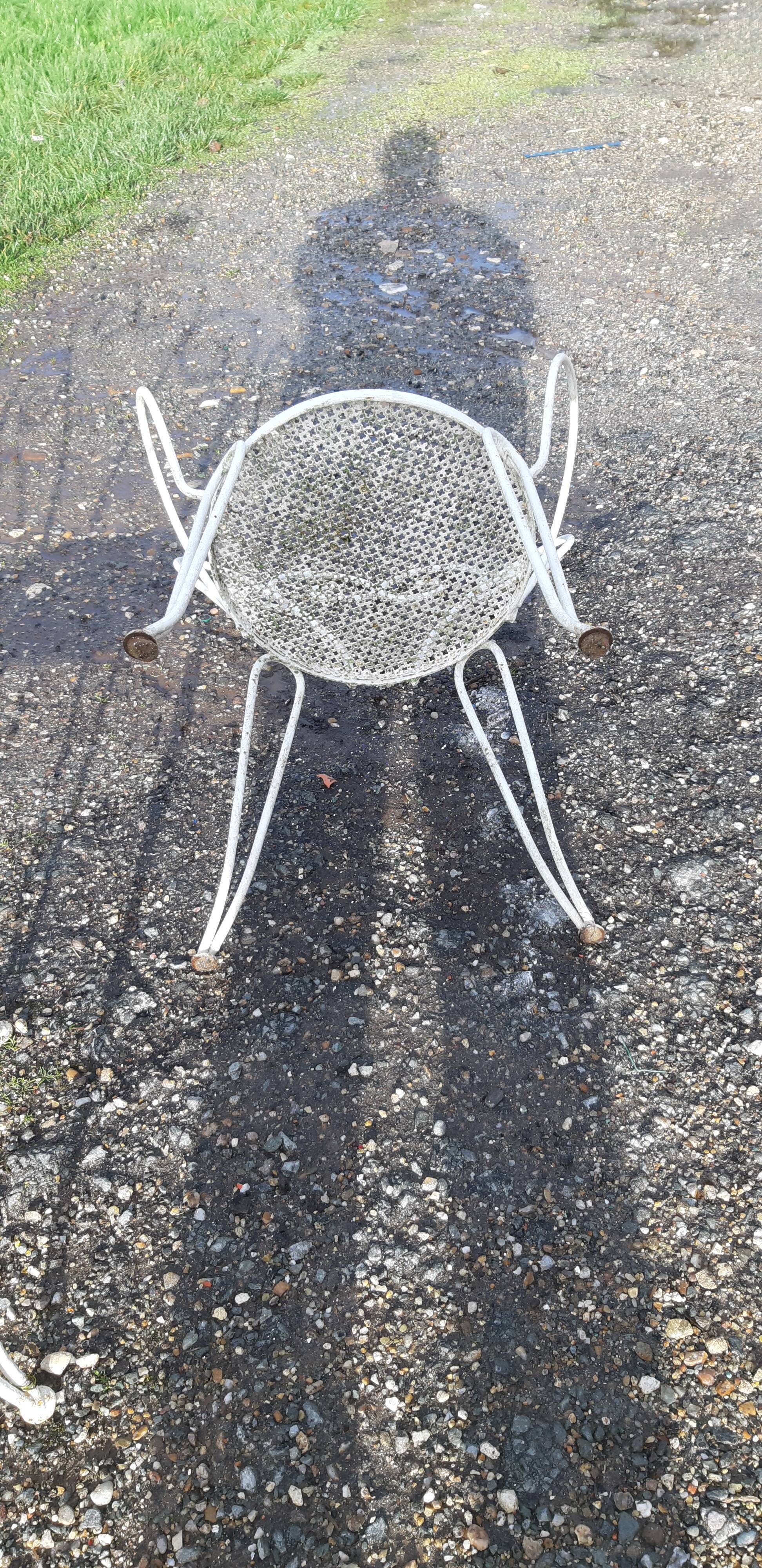 Paire de fauteuils de jardin 1900 en fer forgé