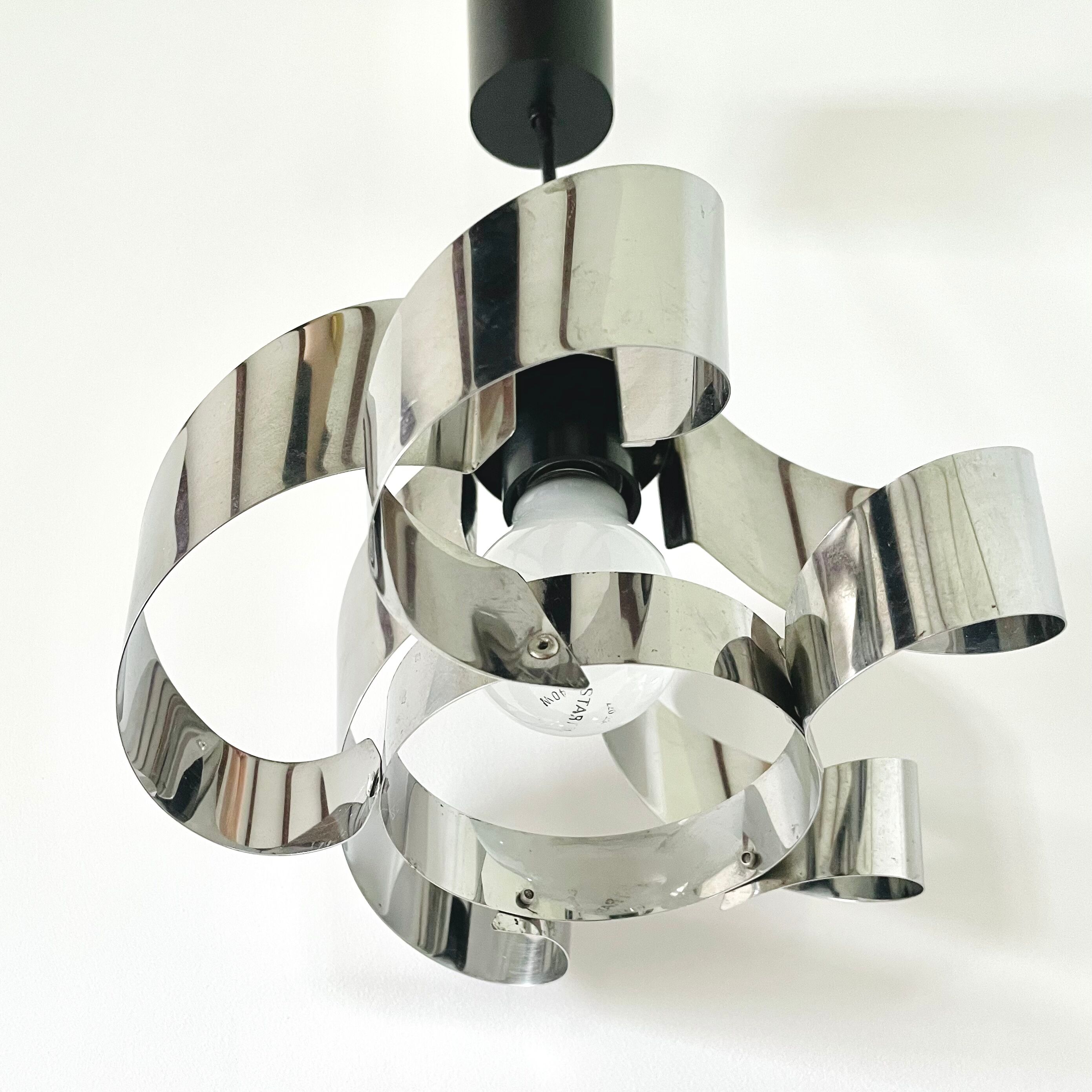 Suspension tourbillon space age