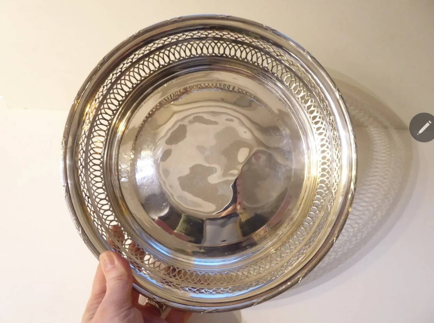 Large openwork basket in silver metal