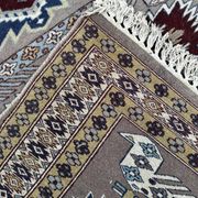 Tapis persan fait main 160cm x 90cm