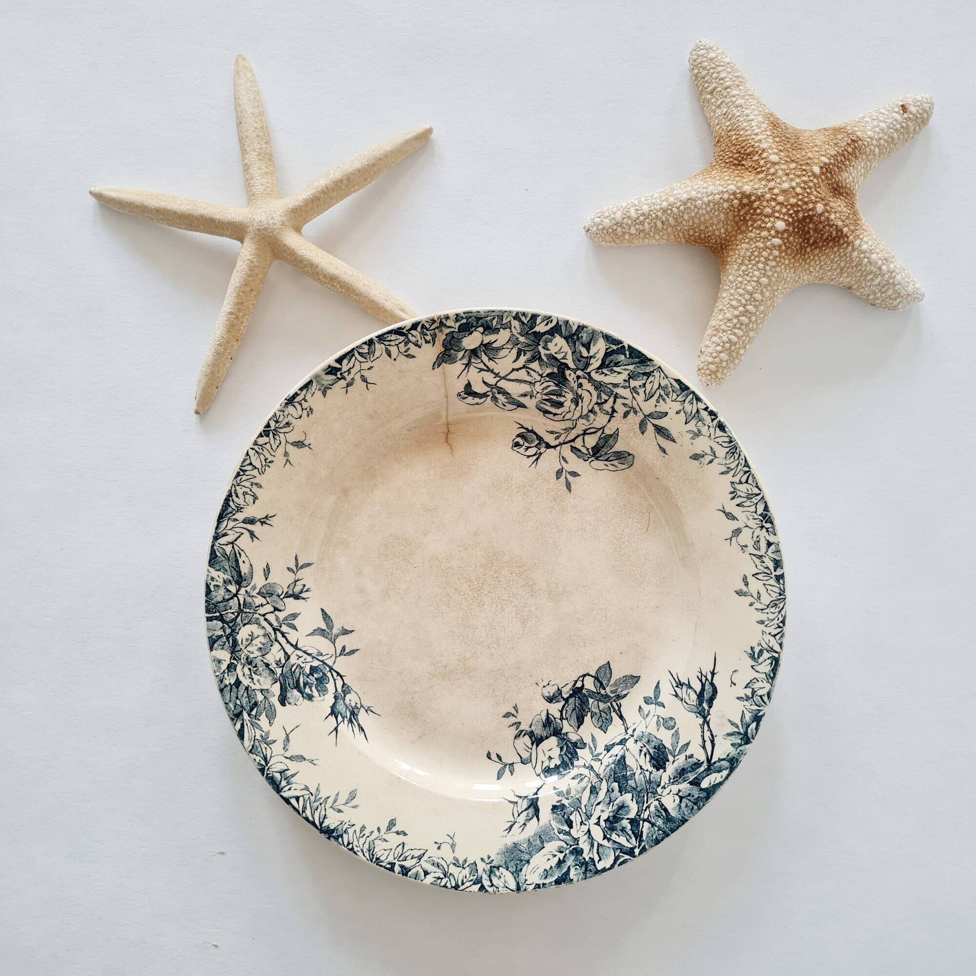 Antique hollow dish / deep plate in earthenware - "Floreal" model