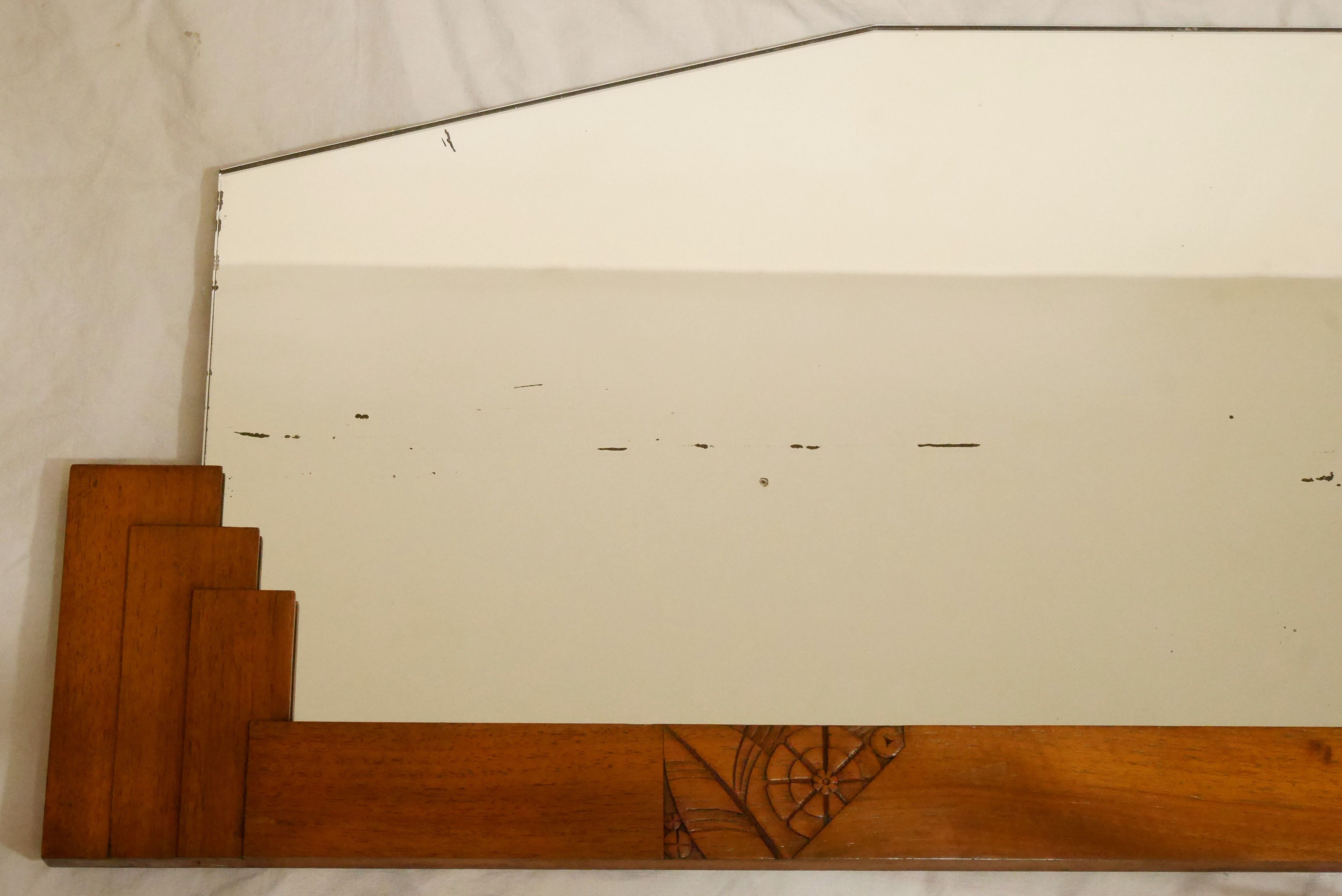 Sideboard art deco 1930 walnut floral pattern