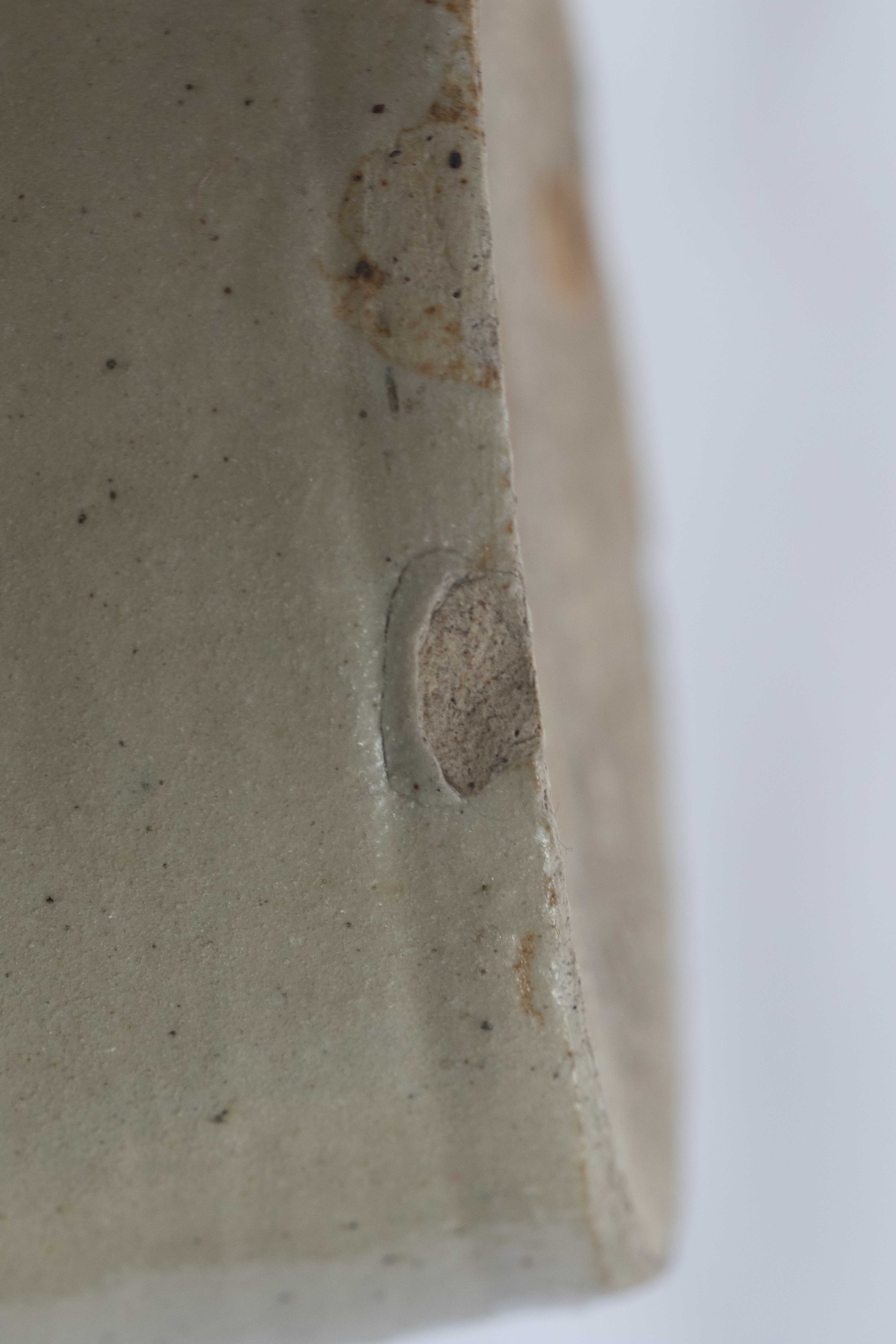 Bottle in sandstone from the late XIXth