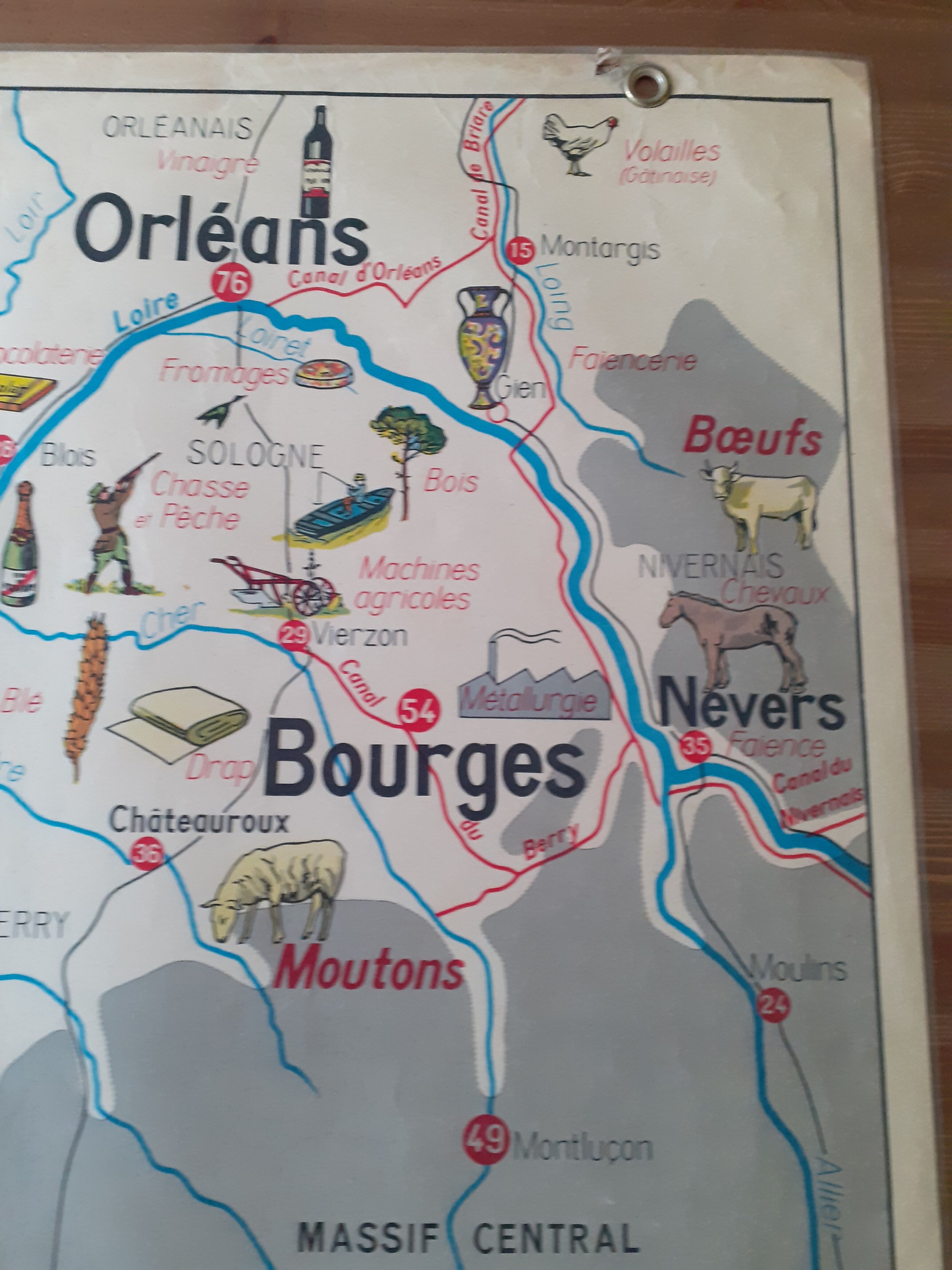 Educational map Brittany and Vendée Pays de la Loire Castles of the Loire