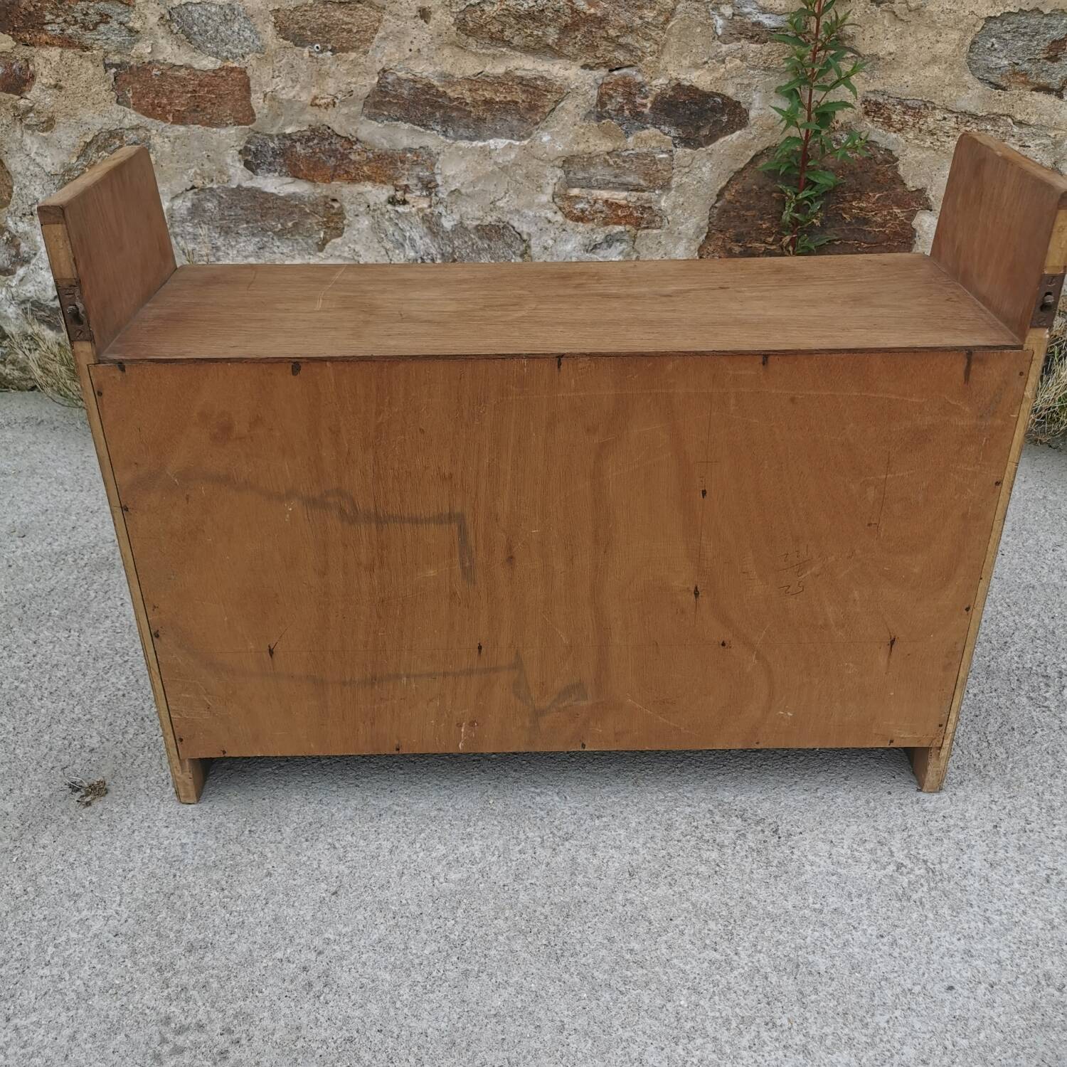 Marcel Gascoin's wall-mounted secretary