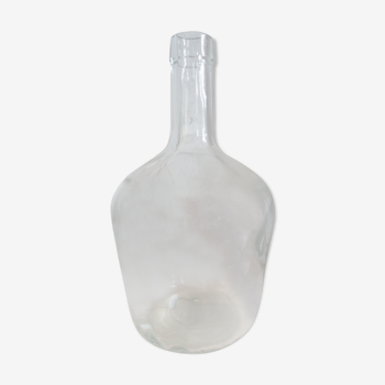 Extended demijohn in transparent glass