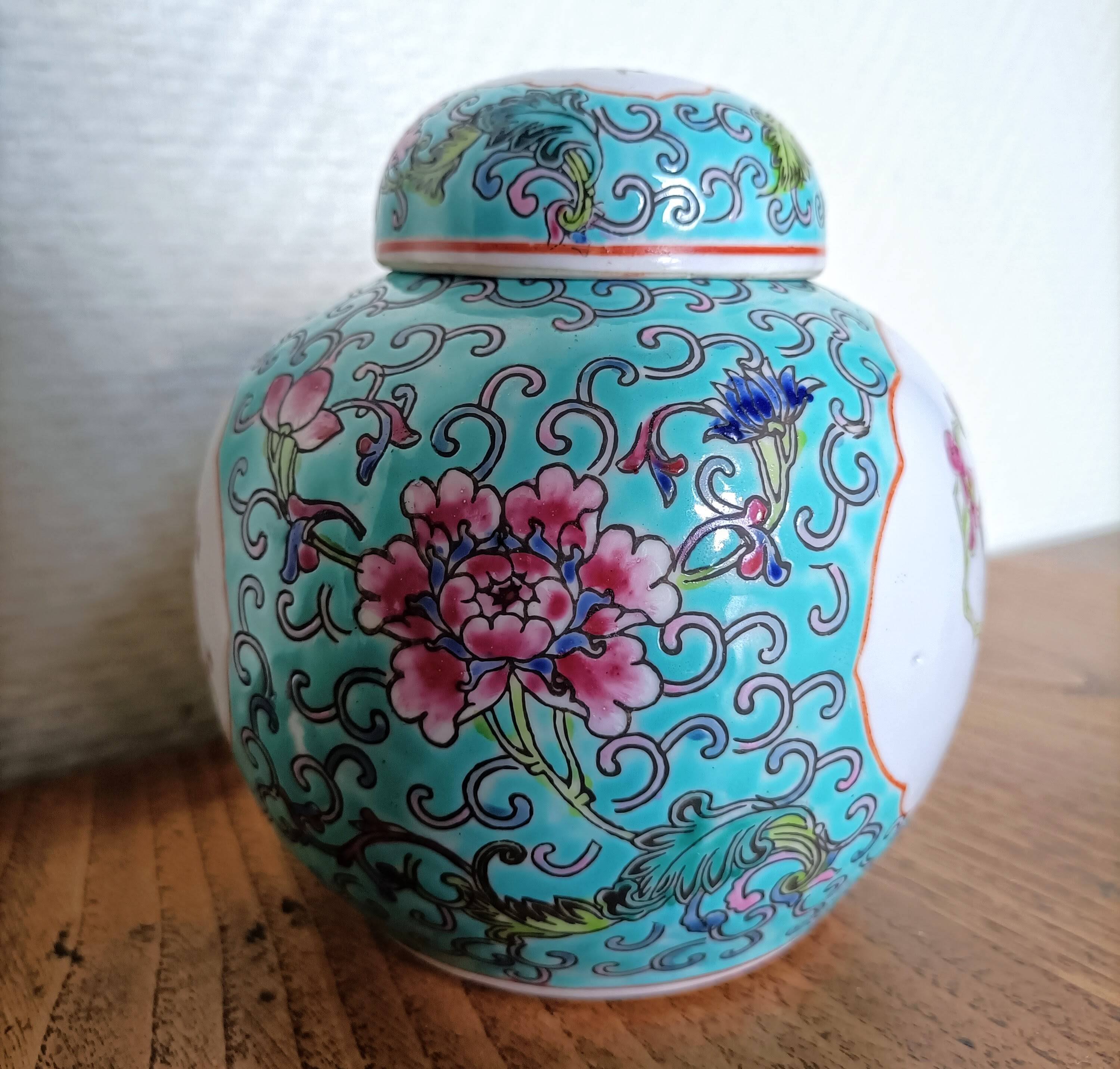 Chinese Jingdezhen tea or ginger pot
