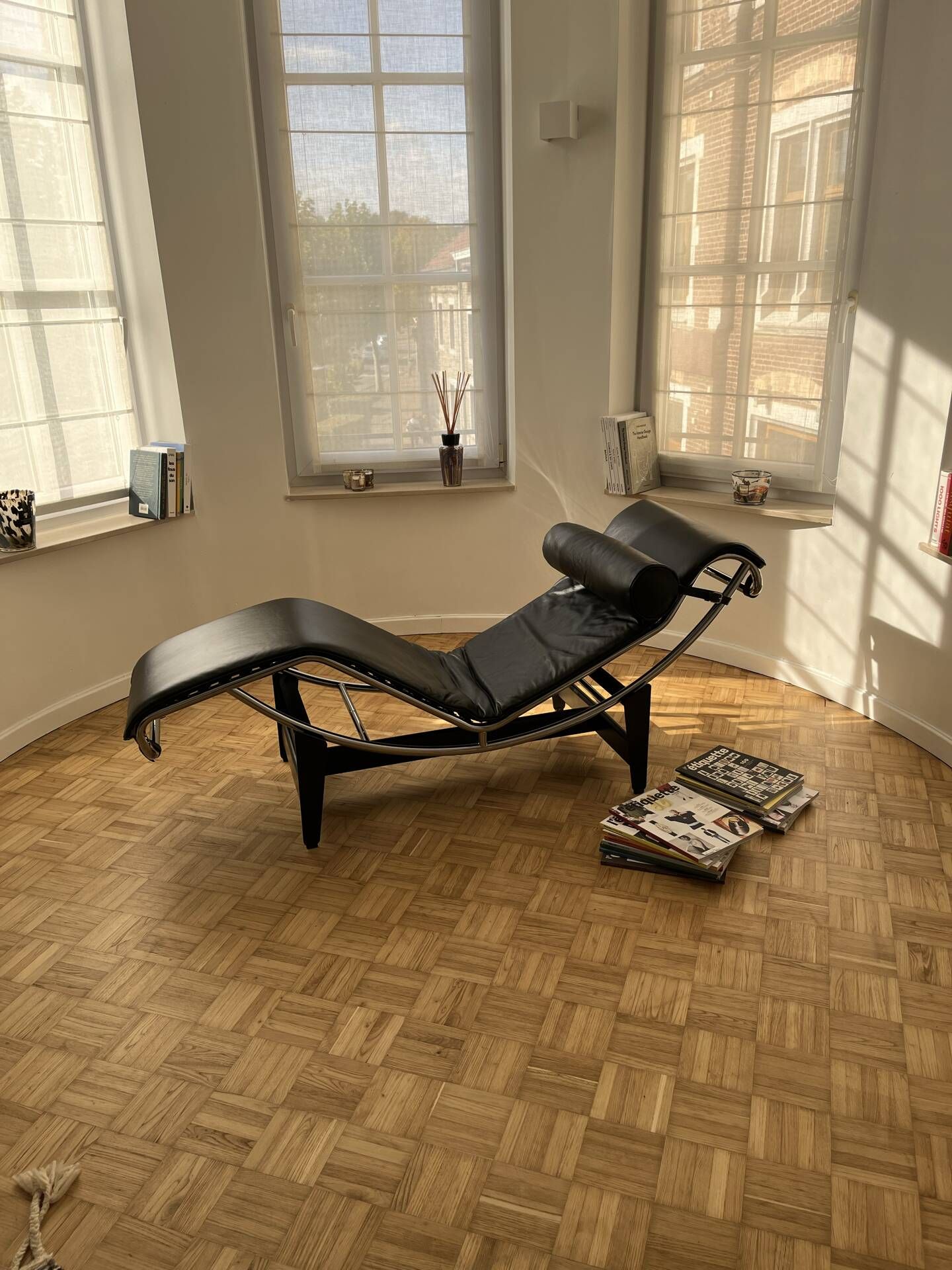LC4 Chaise longue