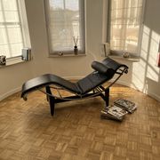 LC4 Chaise longue