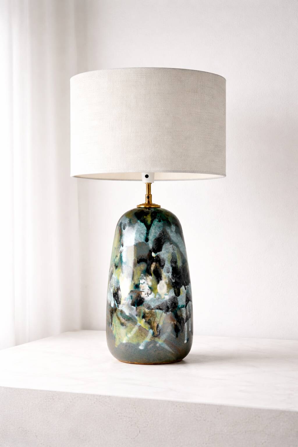 Sculptural lamp in glazed ceramic, Scandinavian style, 1970s.