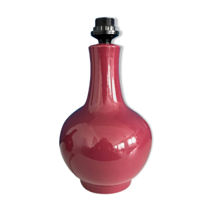 Lampe de table rose foncée