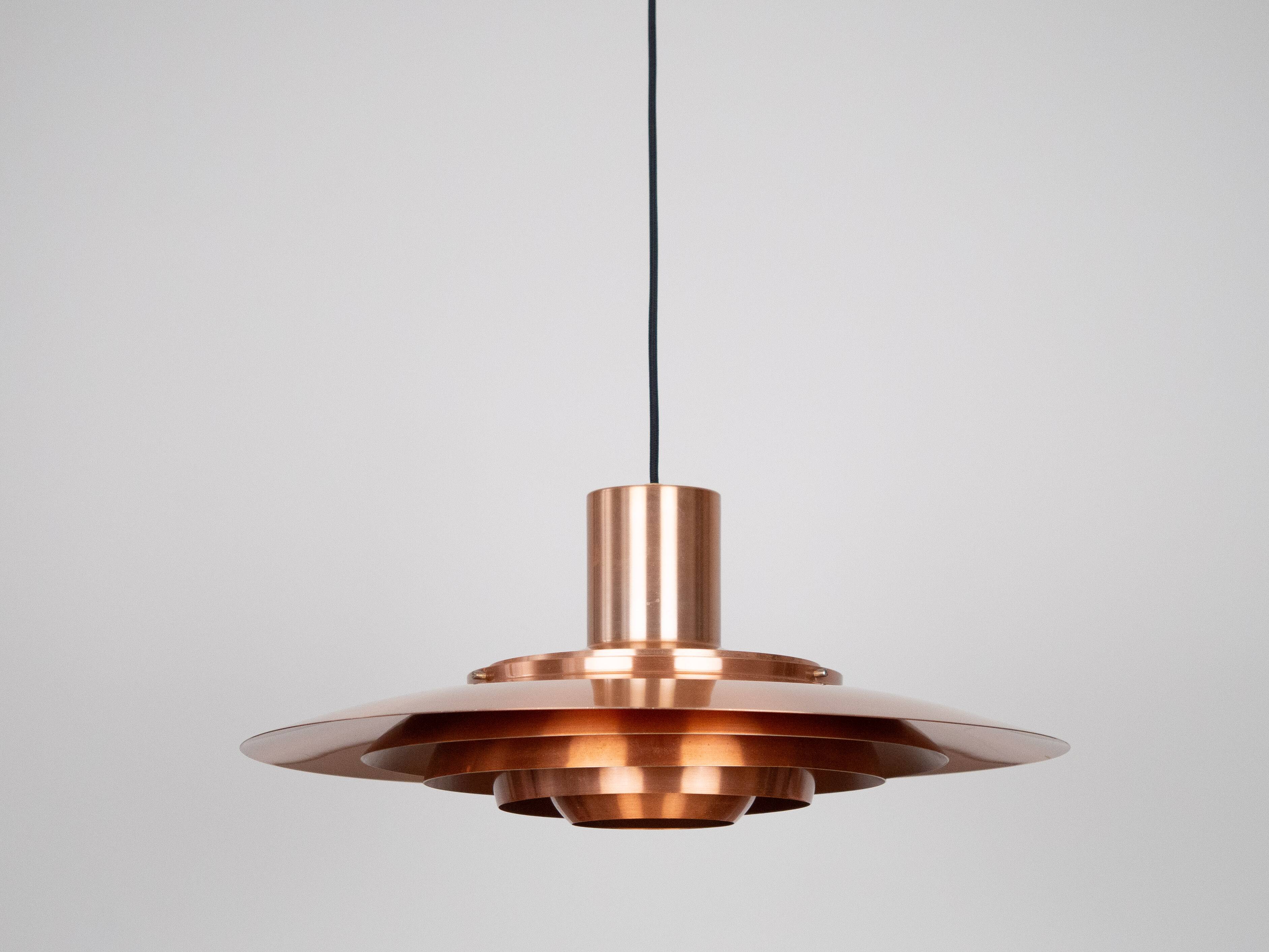 Danish vintage P376 pendant lamp by Fabricius and Kastholm. Nordisk Solar,