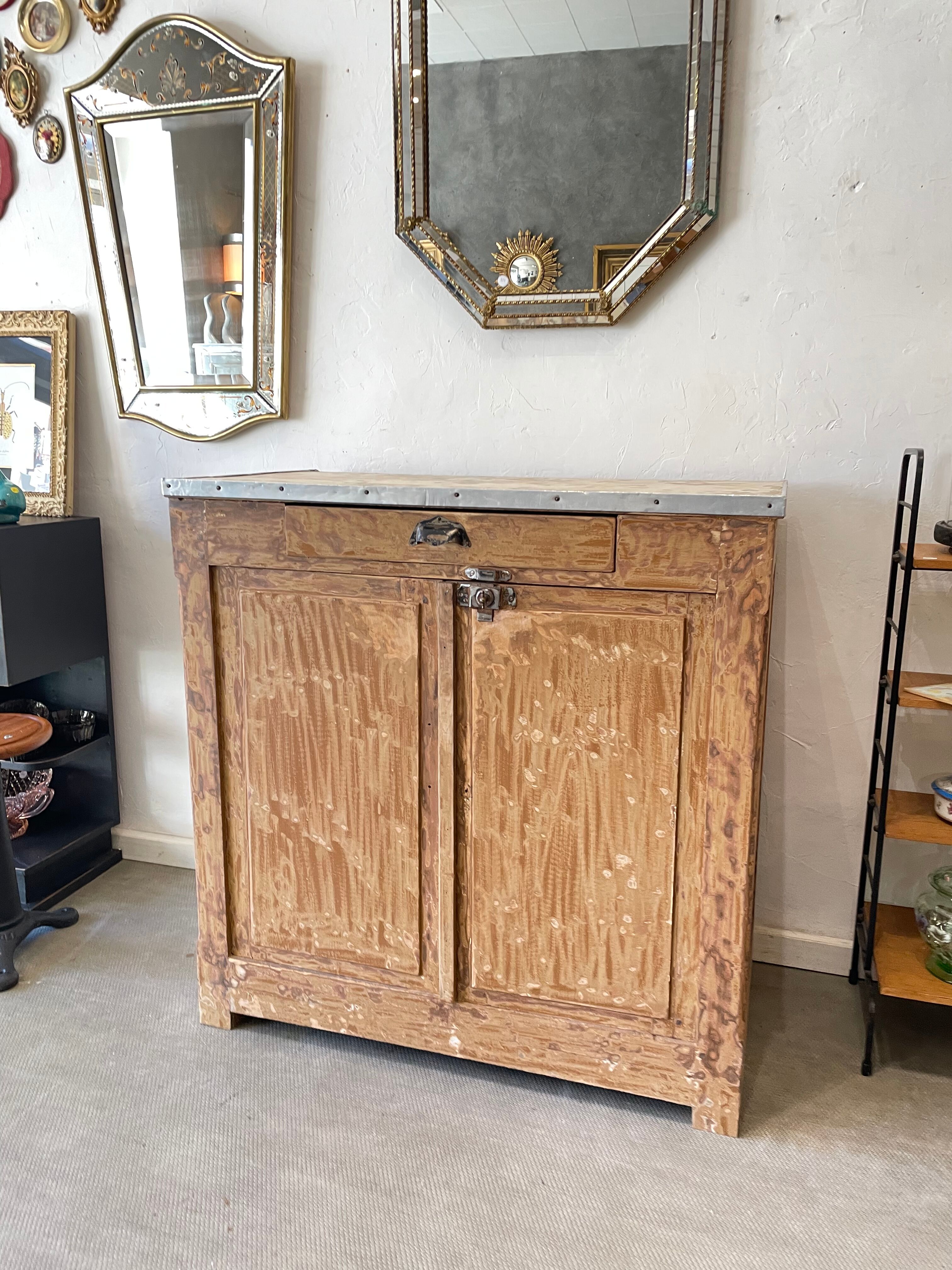 Parisian-style buffet