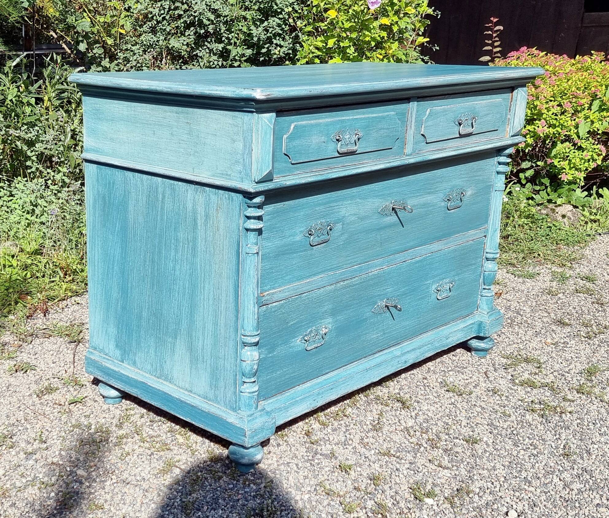Grande commode rétro 4 tiroirs