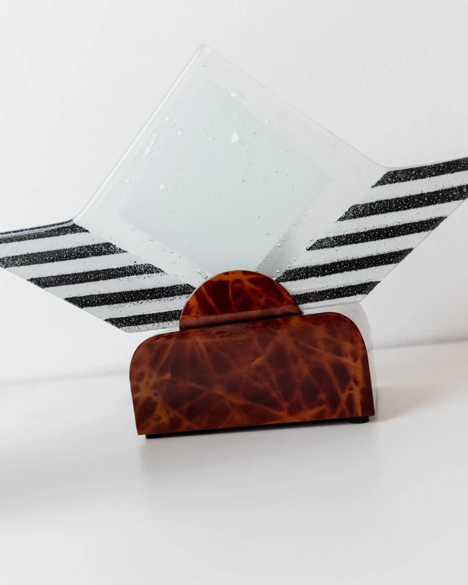 Pair of vintage Murano glass table lamps - sculptural design, triangles and stripes, brown metal bases - Italy 1980s - bedside lamps
