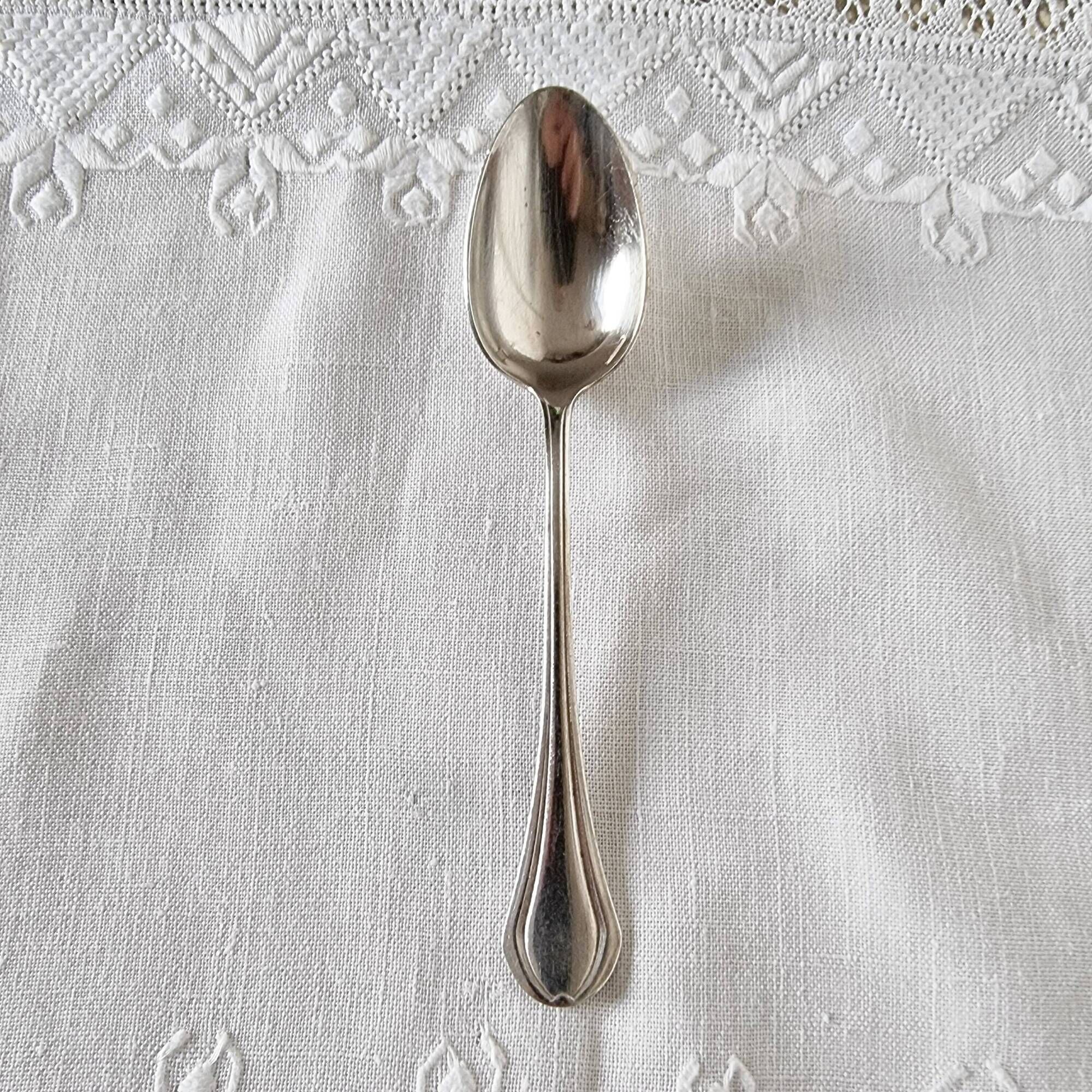 12 cuillères à dessert christofle en métal argenté modèle printania